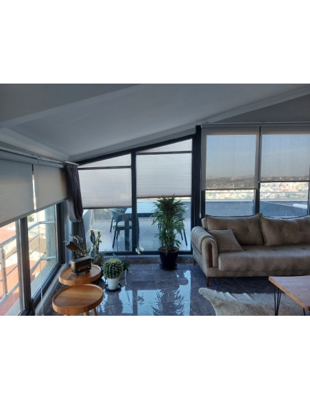 Plise (Plicell) Cam Balkon Perdesi