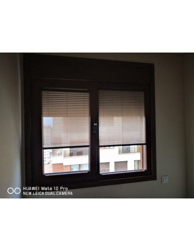 Plise (Plicell) Cam Balkon Perdesi