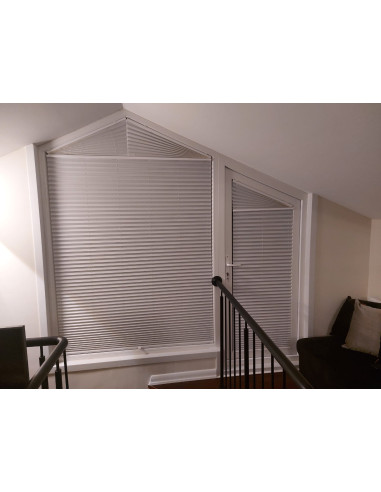 Plise (Plicell) Cam Balkon Perdesi