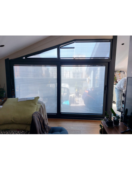 Plise (Plicell) Cam Balkon Perdesi