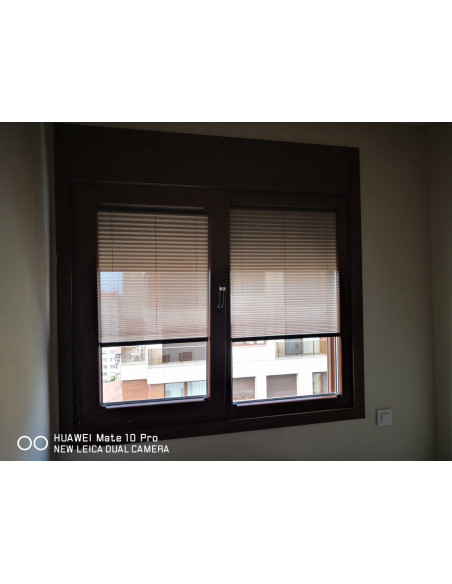 Plise (Plicell) Cam Balkon Perdesi