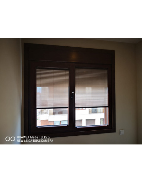 Plise (Plicell) Cam Balkon Perdesi